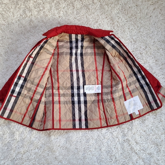 Burberry Children's Quilted Jacket size 7Y - Picture 5 of 7